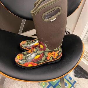 BOGS Women's Floral Rain Boots - Green and Red